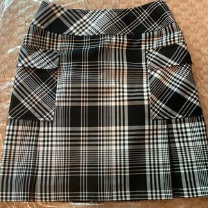 LIZ CLAIBORNE SKIRT